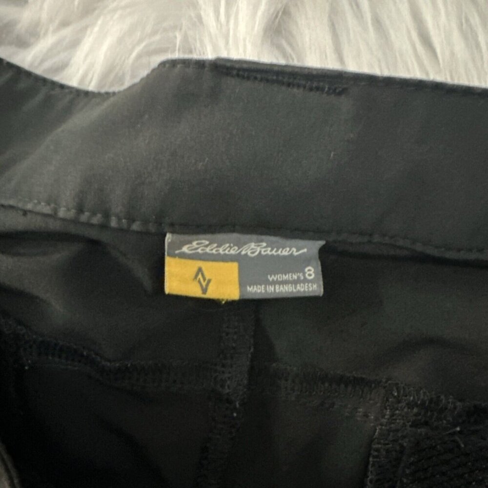 Eddie Bauer womens black surf and turf shorts 8 cargo pocket quick dry hike - Picture 4 of 10